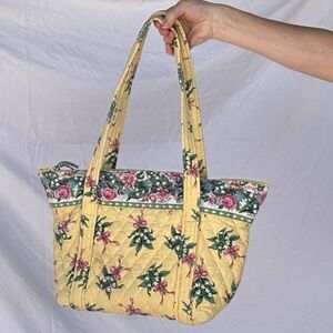 VERA BRADLEY Yellow Floral & Bow Quilted Tote